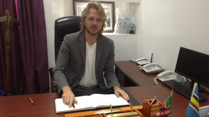 Mr Jesper Friis from DI Denmark pays a courtesy call to COTU-K