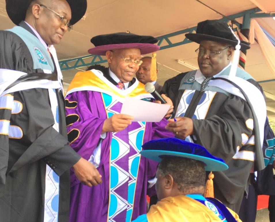 Dr Francis Atwoli, Receives Honorary Degree